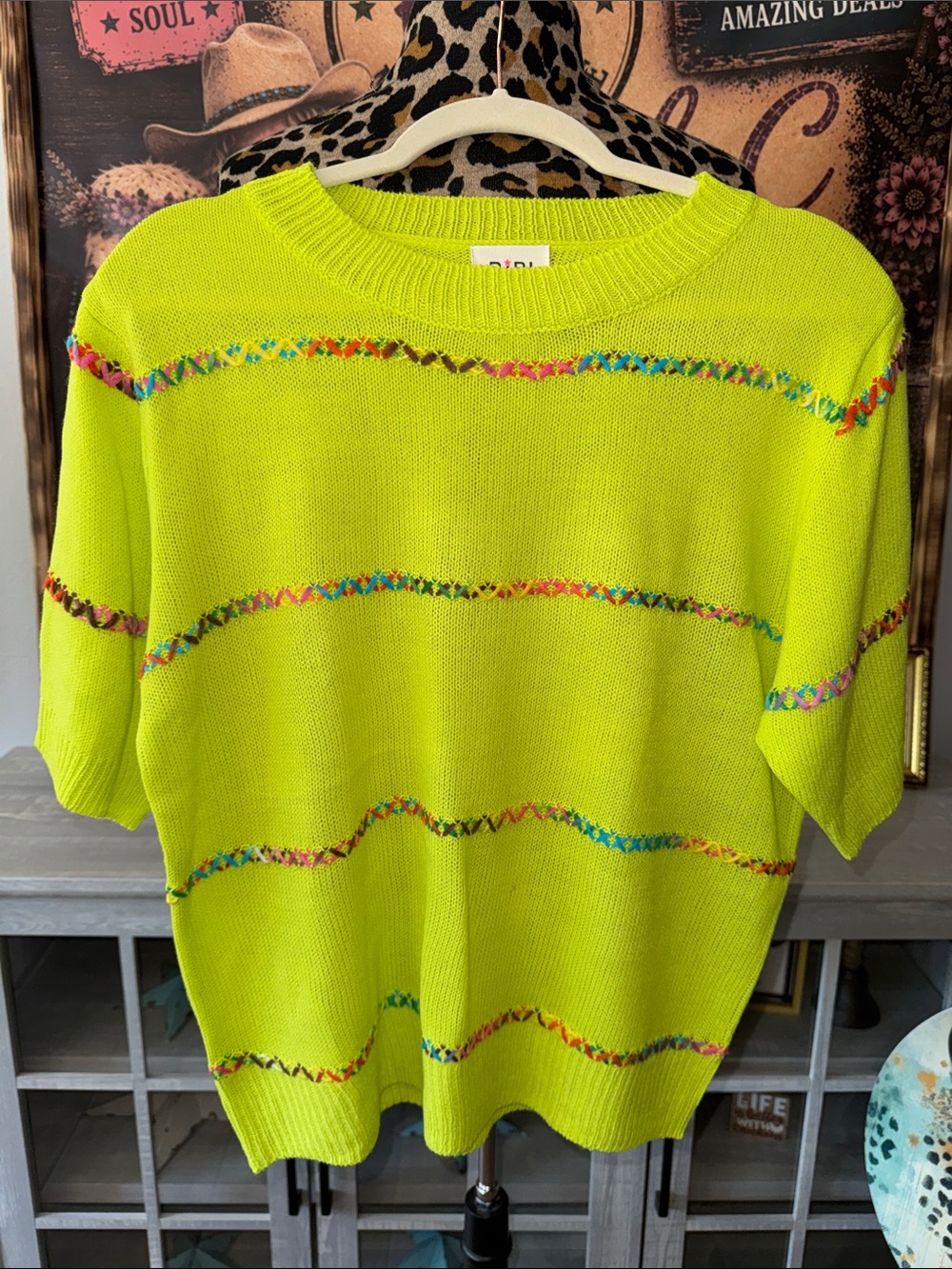 BIBI Neon Lime Short Sleeve Knit Sweater - Women's Size Large